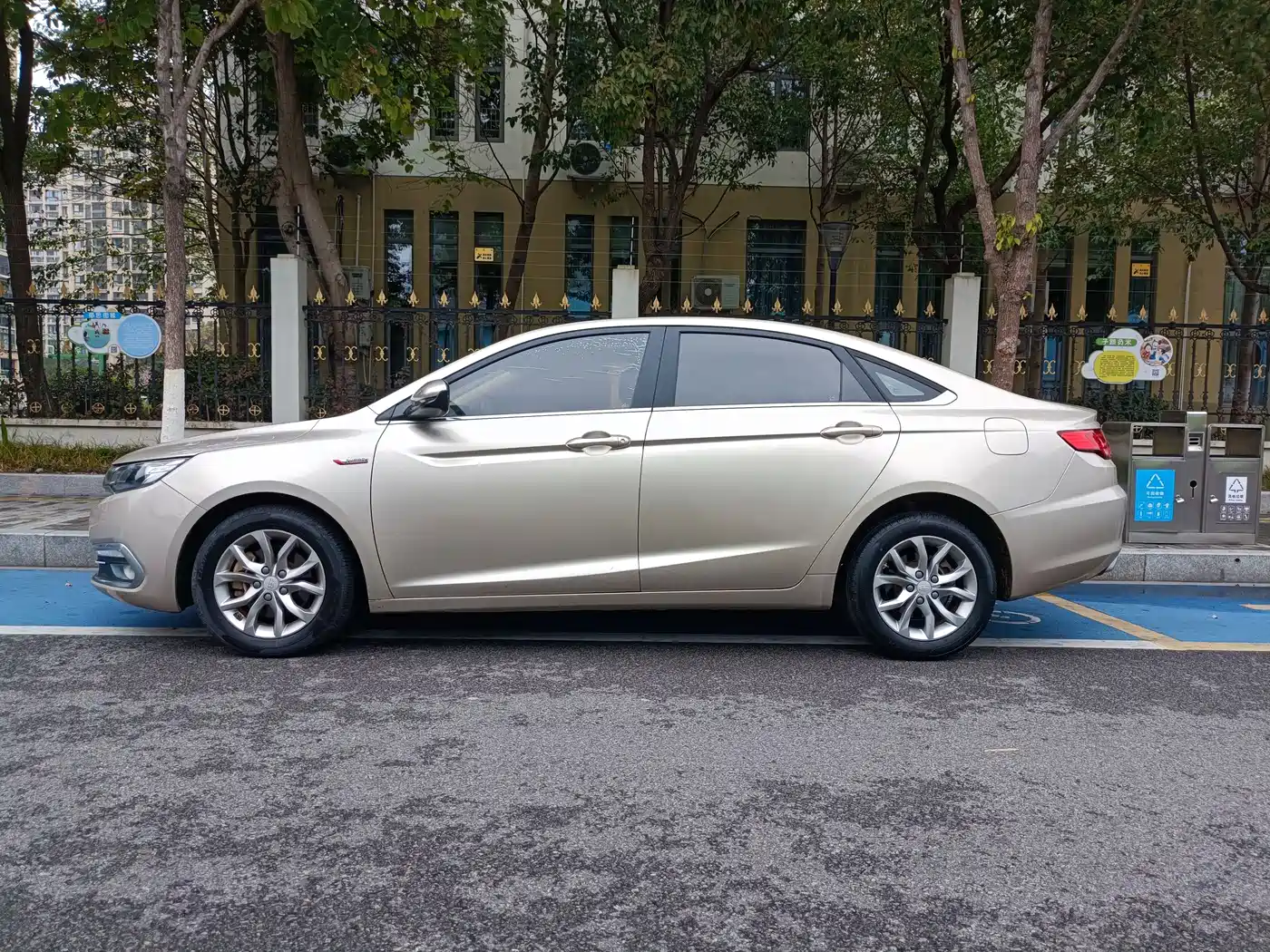 GEELY AUTOMOBILE EMGRAND GL