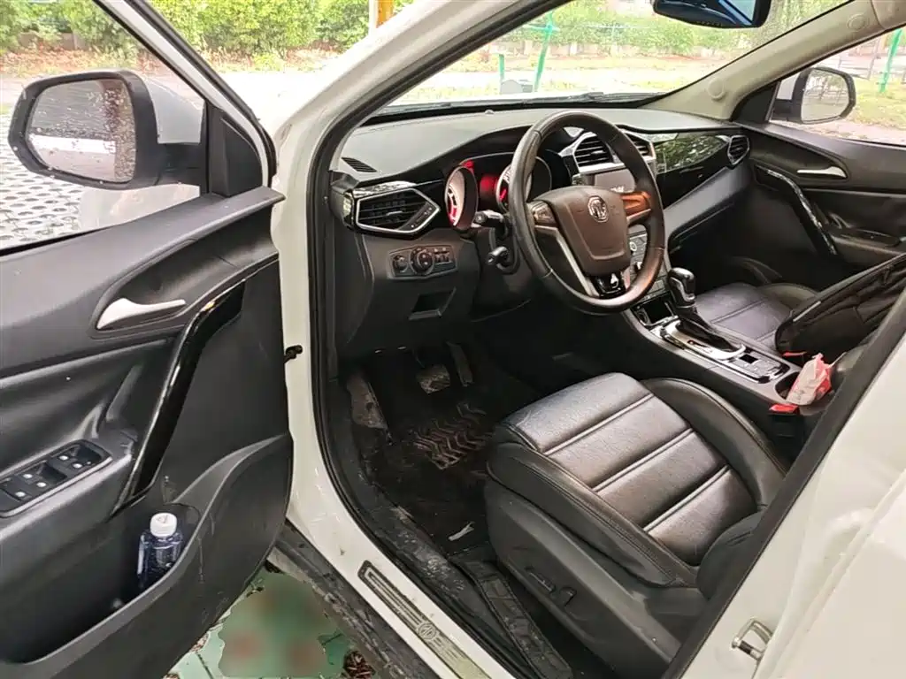 MG Roewe RX5 2016 2016 1.5TGI TST Luxury Edition