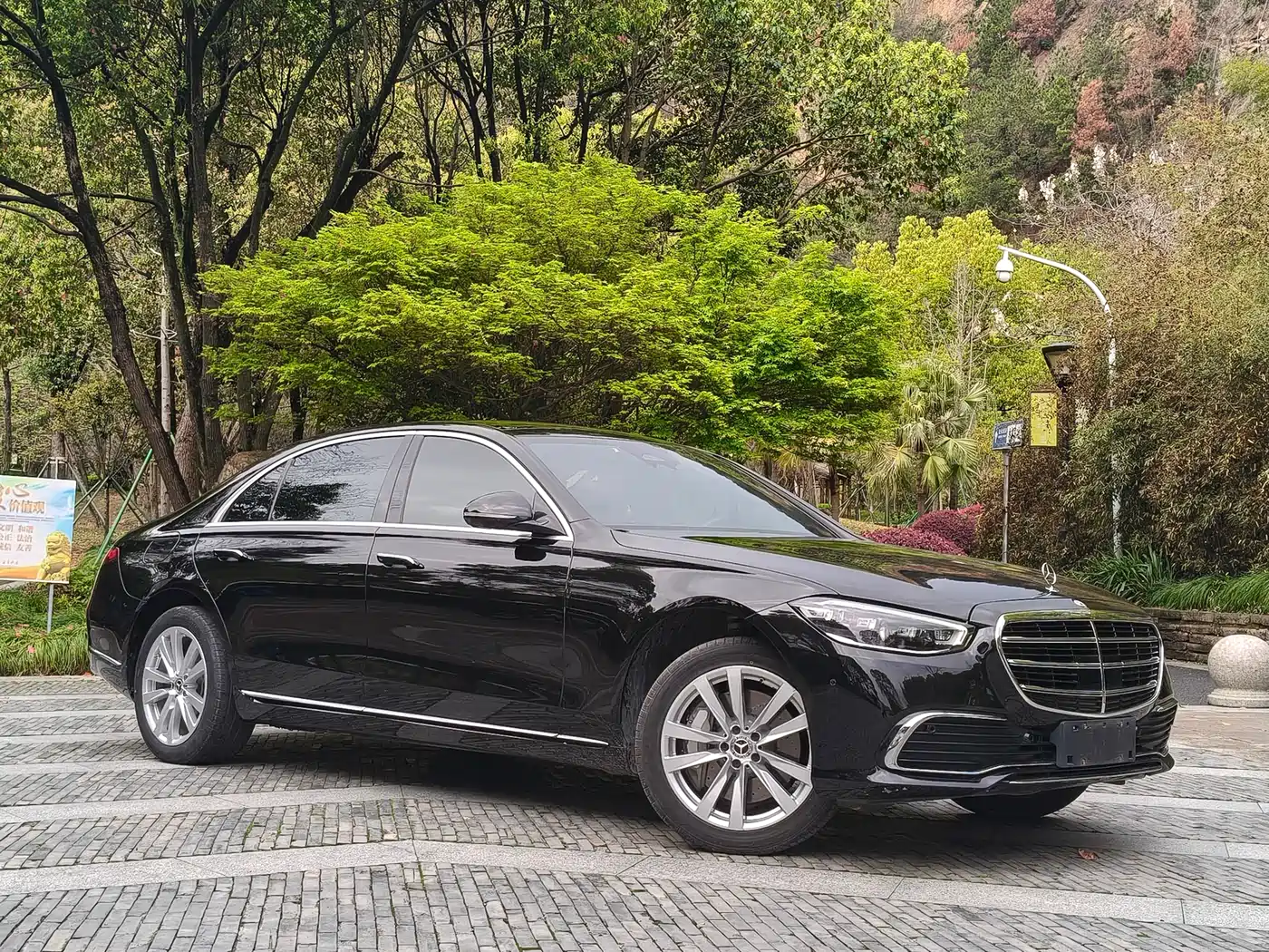Mercedes-Benz S-Class 2023 Model S 400 L Business Edition фото 3