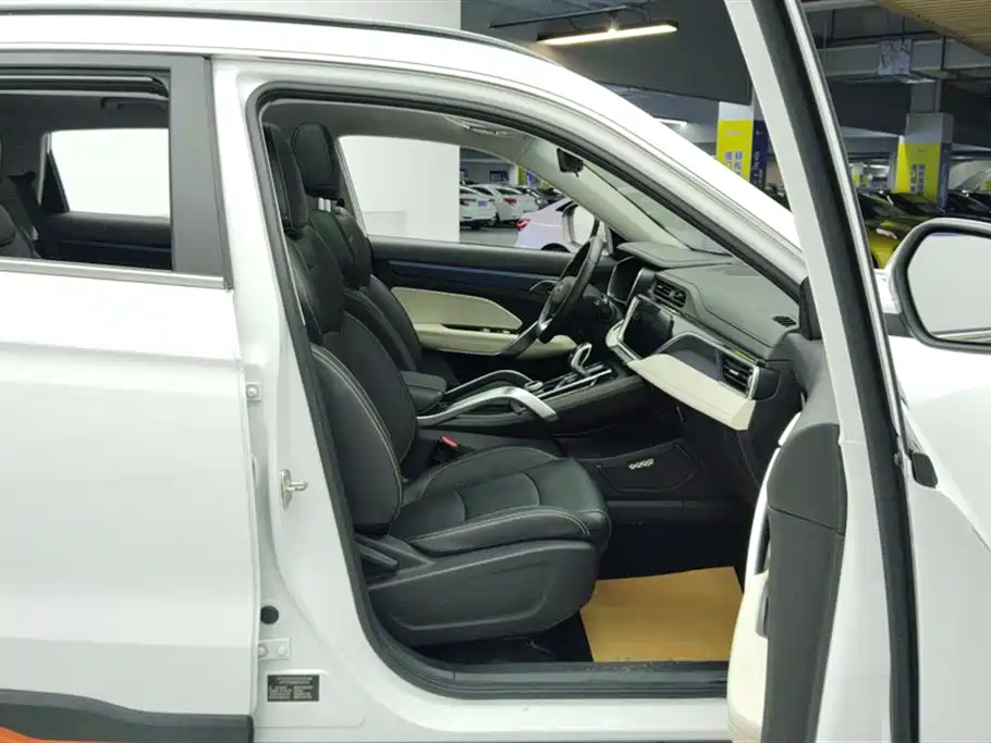 GEELY AUTOMOBILE BOYUE