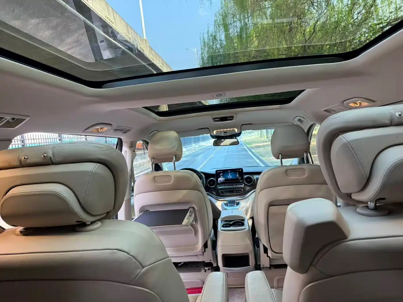 MERCEDES-BENZ V CLASS