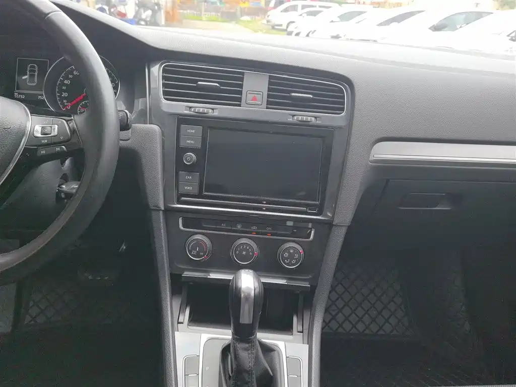 Volkswagen Golf 2019 280TSI DSG Comfort (China V) фото 9