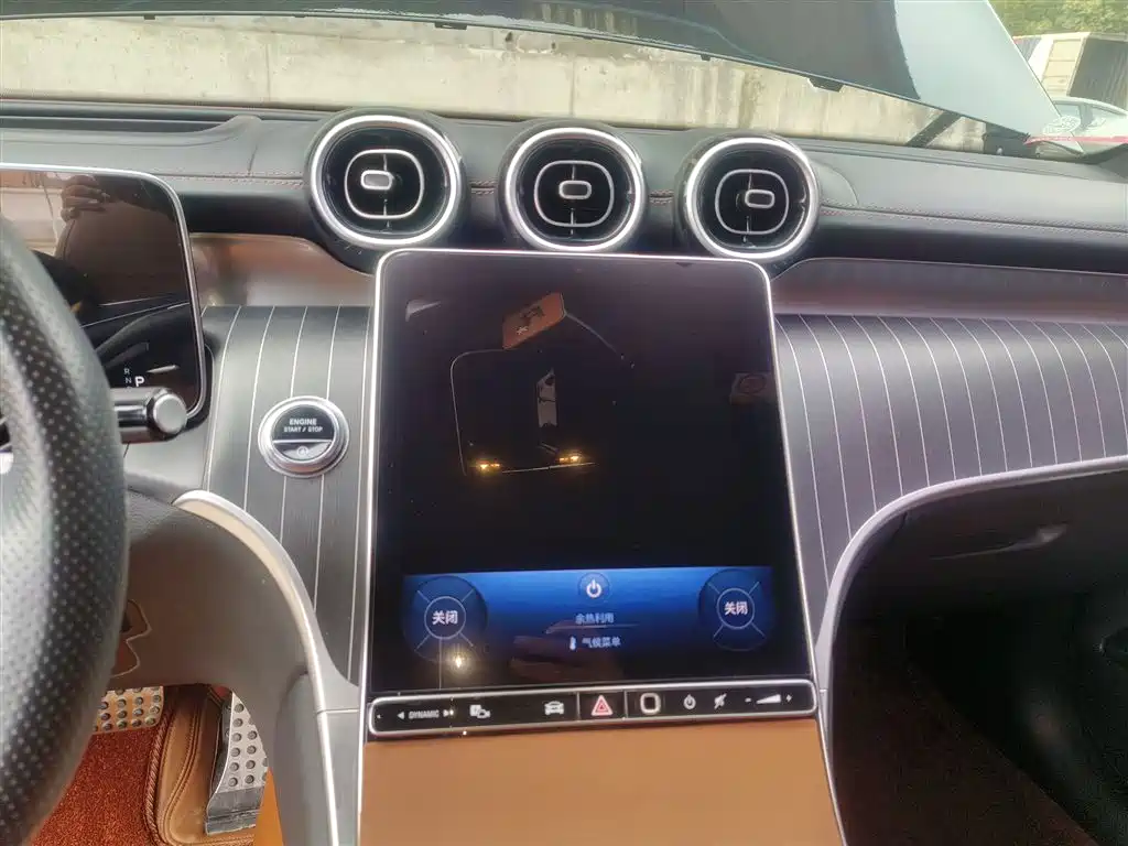 Mercedes-Benz GLC 2023 GLC 300 L 4MATIC Luxury 7-Seater фото 9