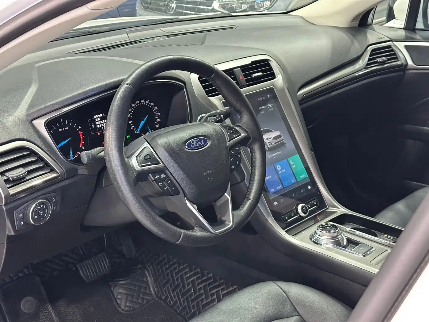 FORD MONDEO