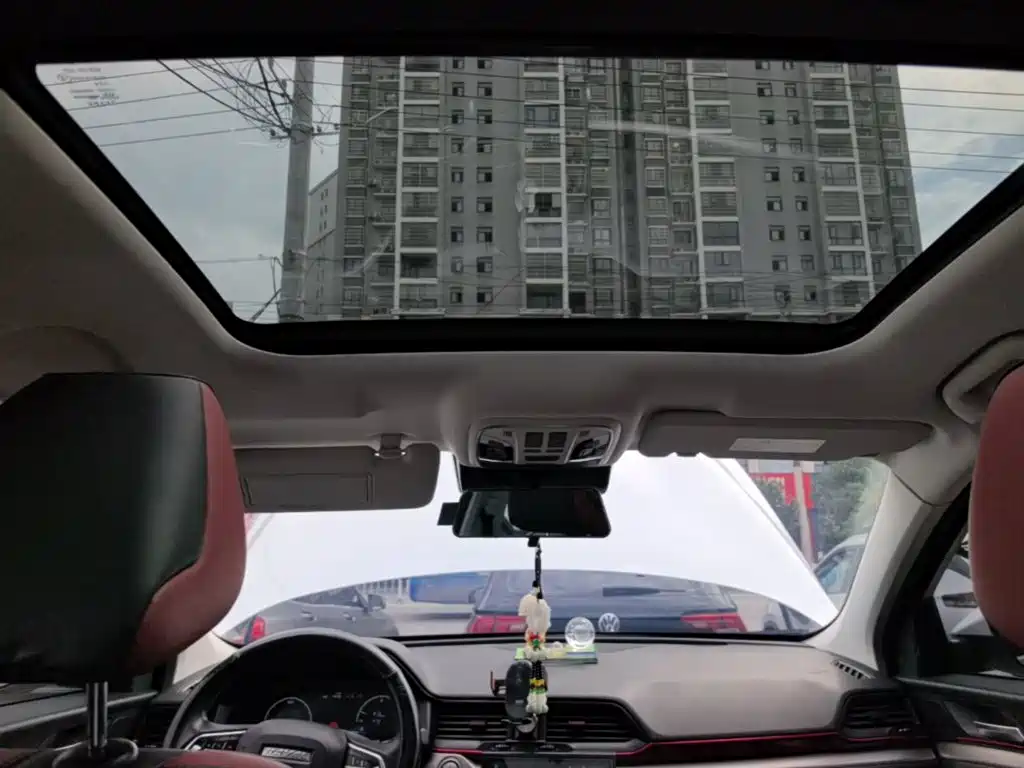 Haval H4 2019 2019 1.5GDIT DCT Ultra Luxury Smart Connect Edition China V
