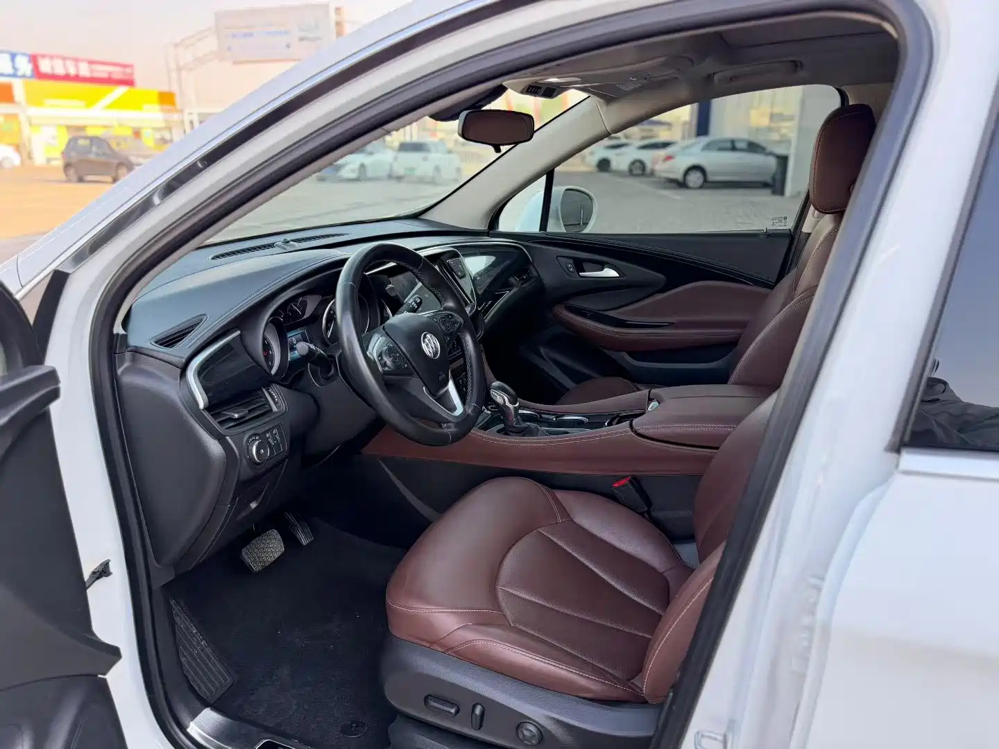 Фото 4 - Buick Envision Plus