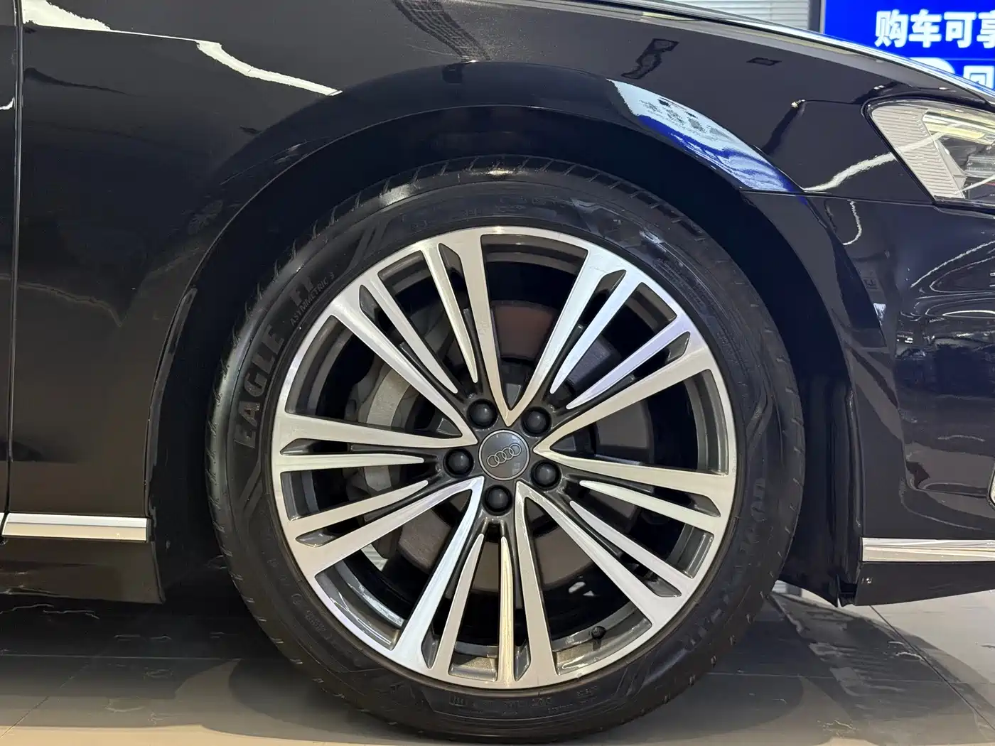 Audi A8 2018 A8L 55 TFSI quattro Launch Elite фото 5