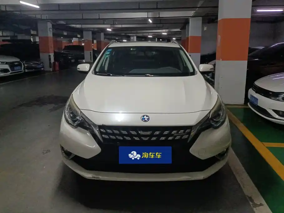 Venucia T90 2017 2017 2.0L CVT Smart Edition