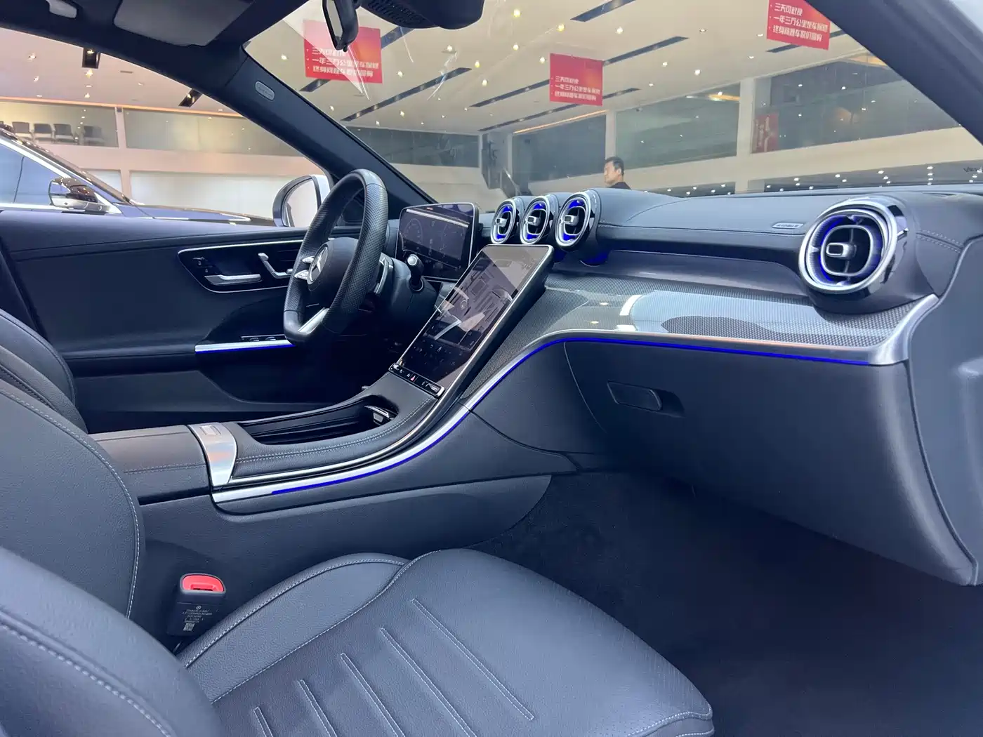 Mercedes-Benz C-Class 2024 C 260 L Sport фото 18