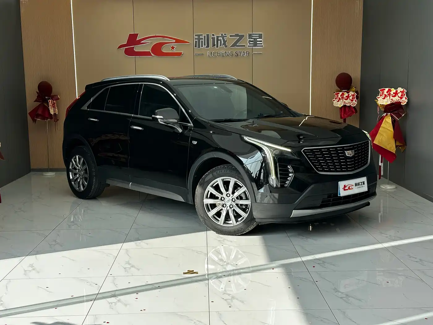 CADILLAC XT4