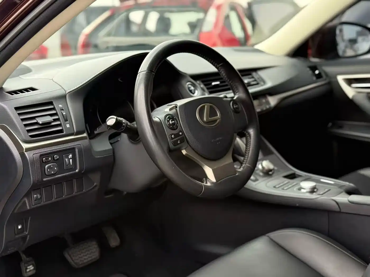 Lexus CT 2014 CT200h Elite Monochrome фото 3