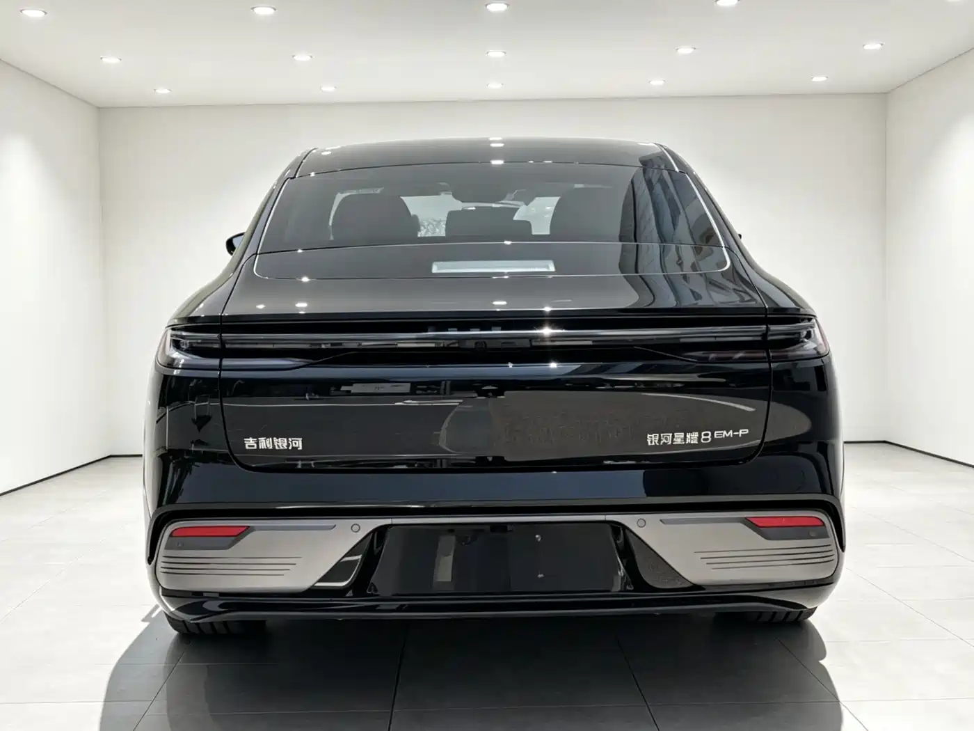 Geely Galaxy Galaxy Xingyao 8 2025 130km EM-P Starship Edition фото 13