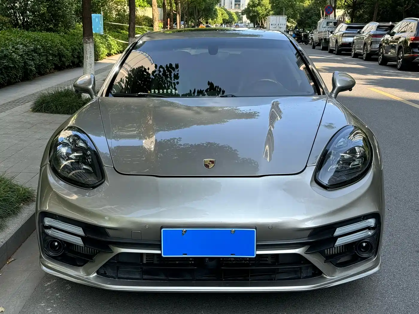 Porsche Panamera 2010 Porsche Panamera Turbo 4.8T фото 2