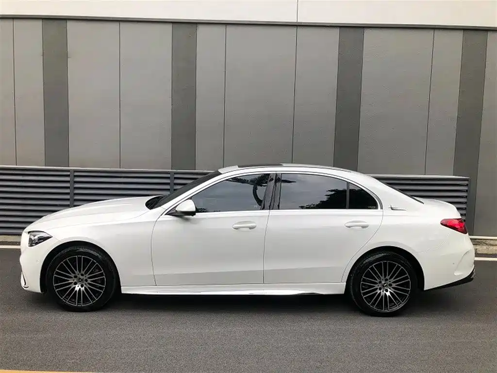 Mercedes-Benz C-Class 2024 C 200 L Sport Edition фото 12