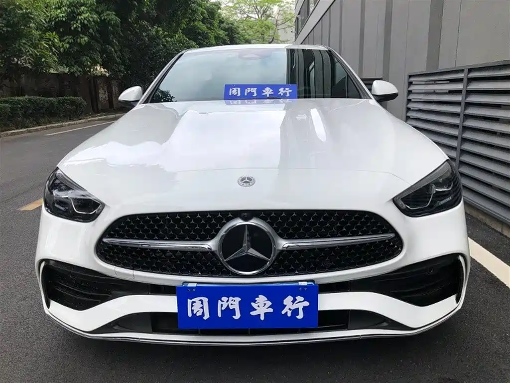 Mercedes-Benz C-Class 2024 C 200 L Sport Edition фото 2