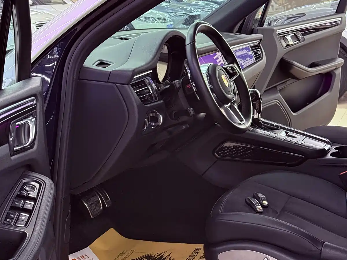Porsche Macan 2018 Macan 2.0T фото 7