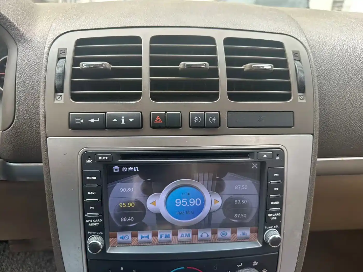 Buick GL8 2014 2.4L Classic Edition фото 21