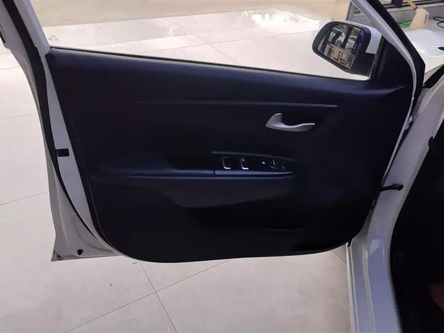 Kia K2 2017 Sedan 1.4L AT GLS фото 7