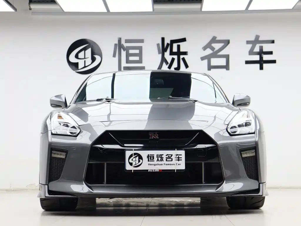 Nissan GT-R 2015 2015 3.8T Sporty Cool Black Interior Edition