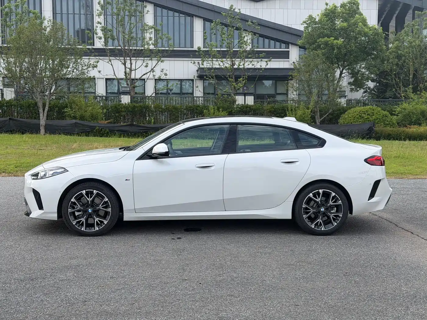 BMW 2 Series 2025 2025 225L M Sport Package