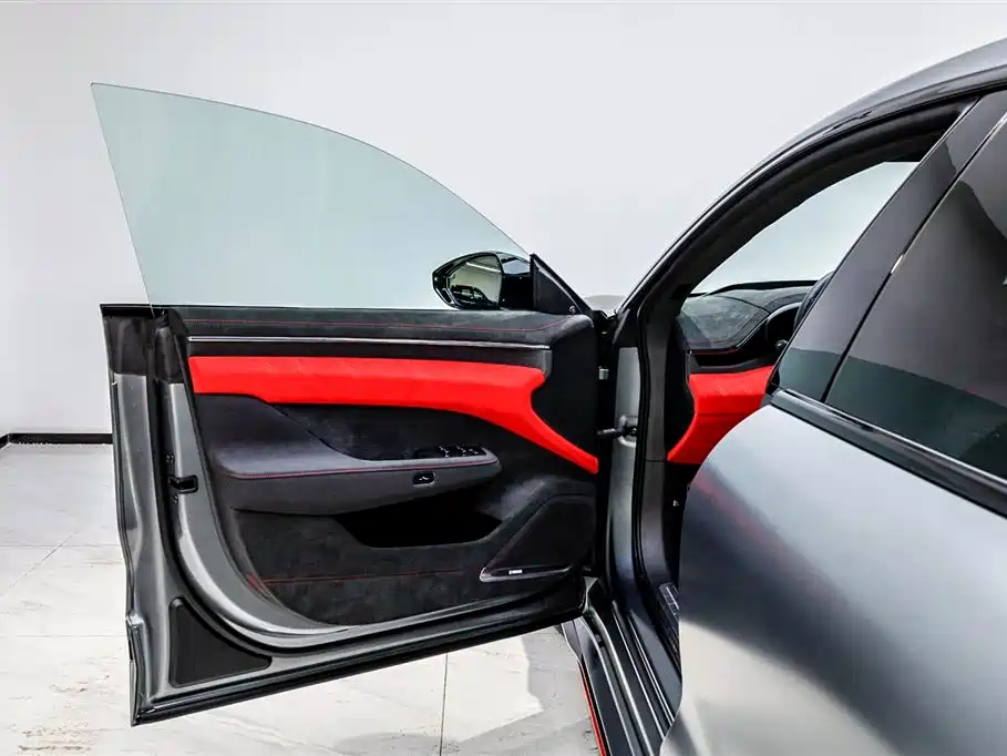 ZEEKR EXTREME KRYPTON 001 FR