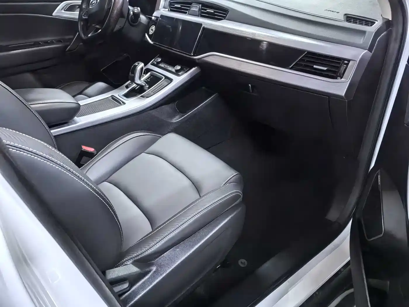 GEELY AUTOMOBILE BOYUE