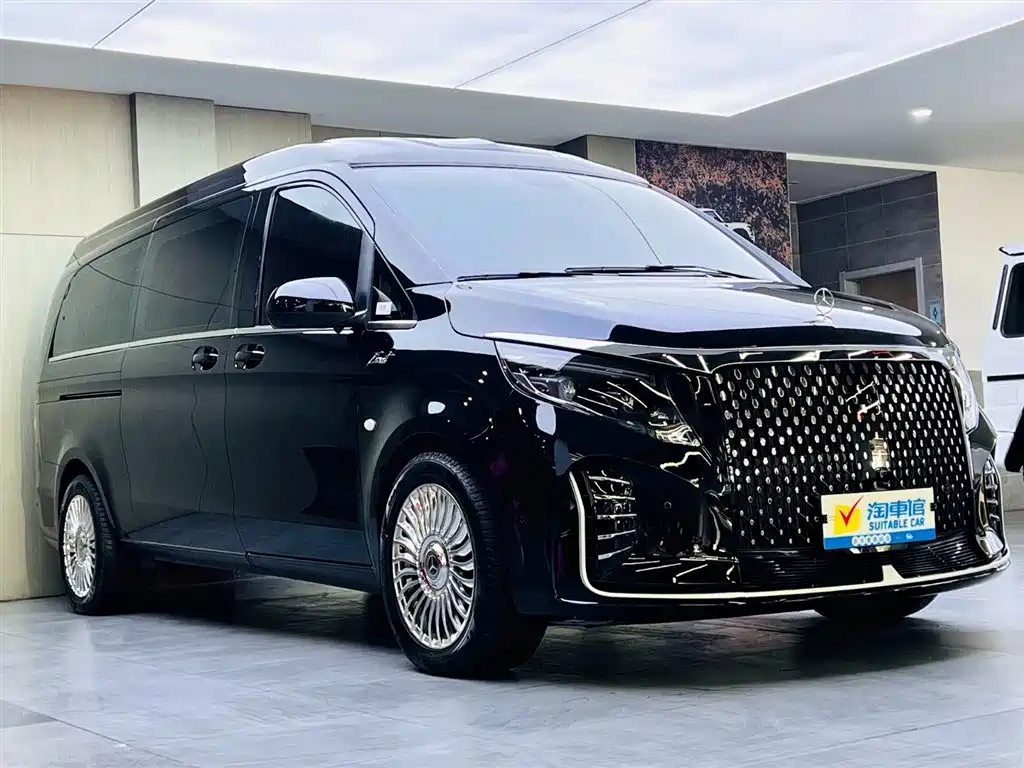 Mercedes-Benz Vito 2024 2.0T Business 7-Seater фото 3