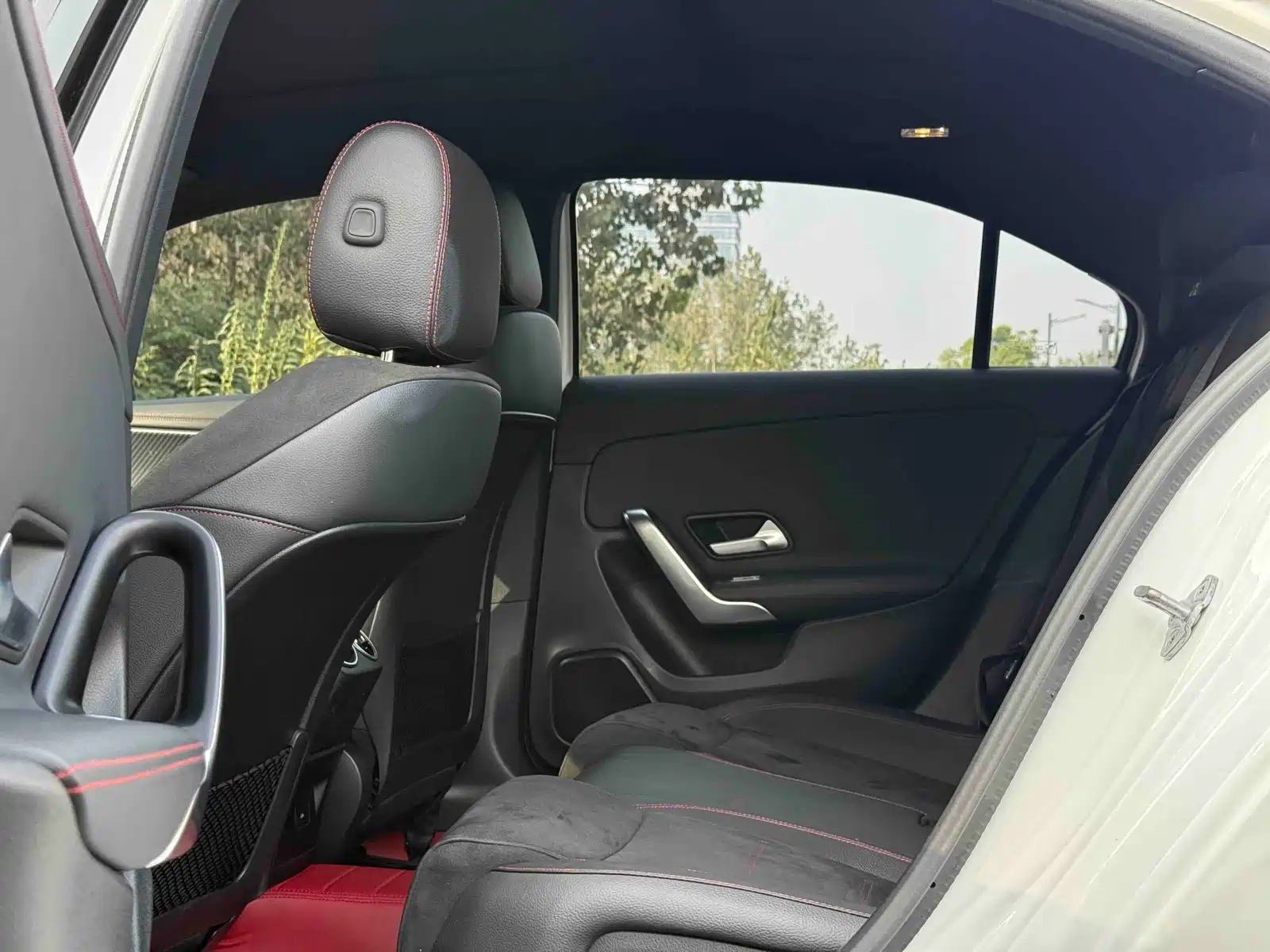 Фото 6 - Mercedes-Benz A-Class