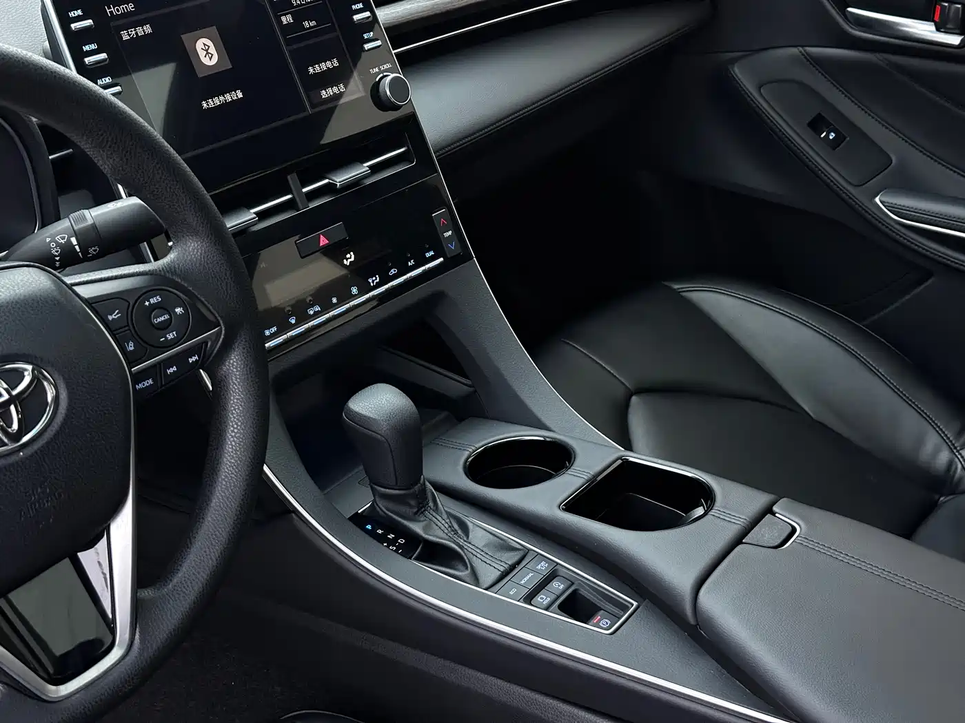 Toyota Avalon 2019 2.5L Progressive Edition China V фото 24