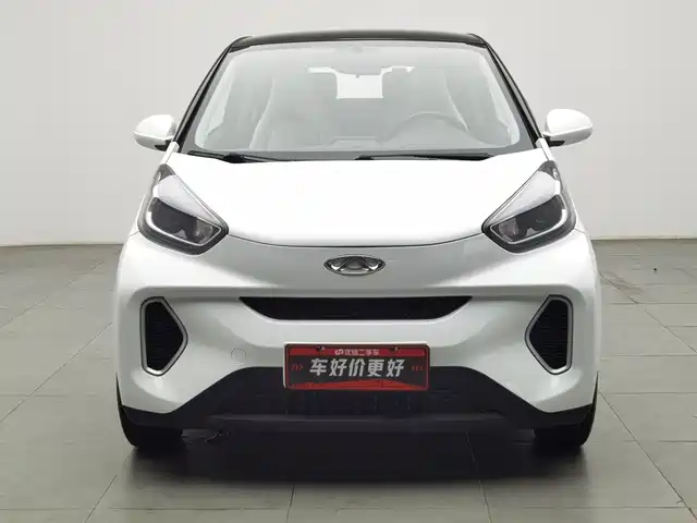 QQ New Energy Little Ant 2021 200K Fans Edition Talent Version (LFP Battery 301km) — фото 3