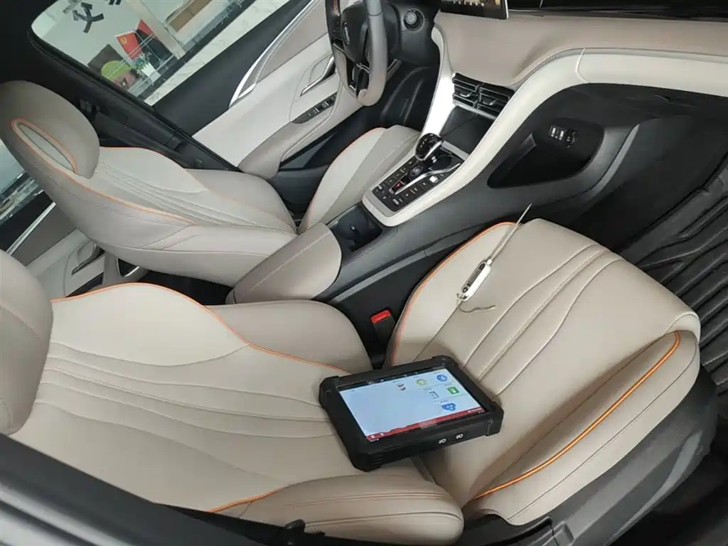 BYD Song Pro New Energy 2024 Glory Edition DM-i 71KM Leading фото 25