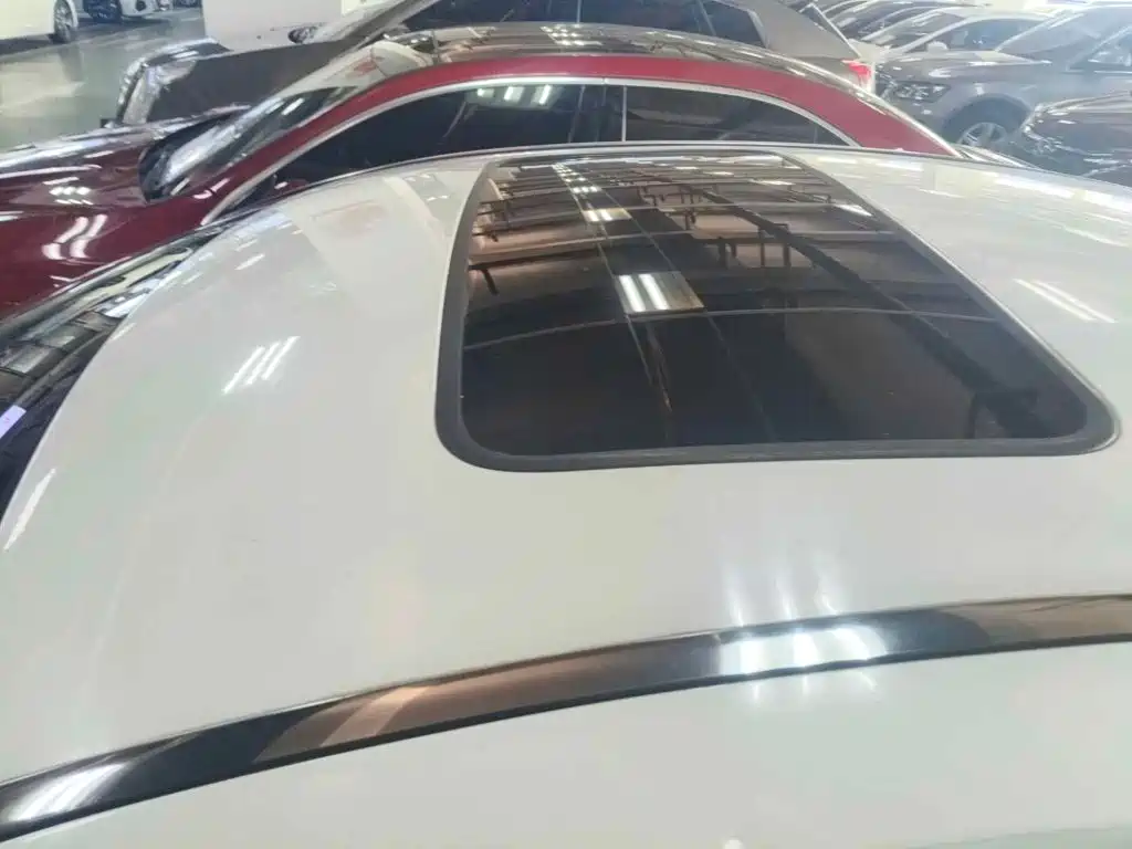 Roewe e550 2017 2016 Exclusive Edition