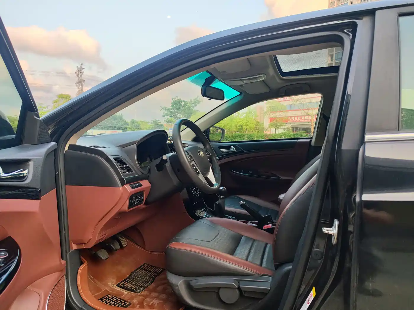 BYD Surui 2015 Facelift 1.5L Manual Luxury фото 9