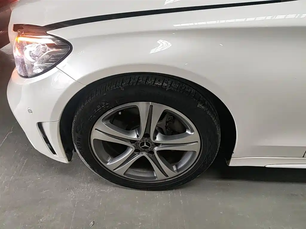 Mercedes-Benz C-Class 2019 C 260 L Sport фото 23