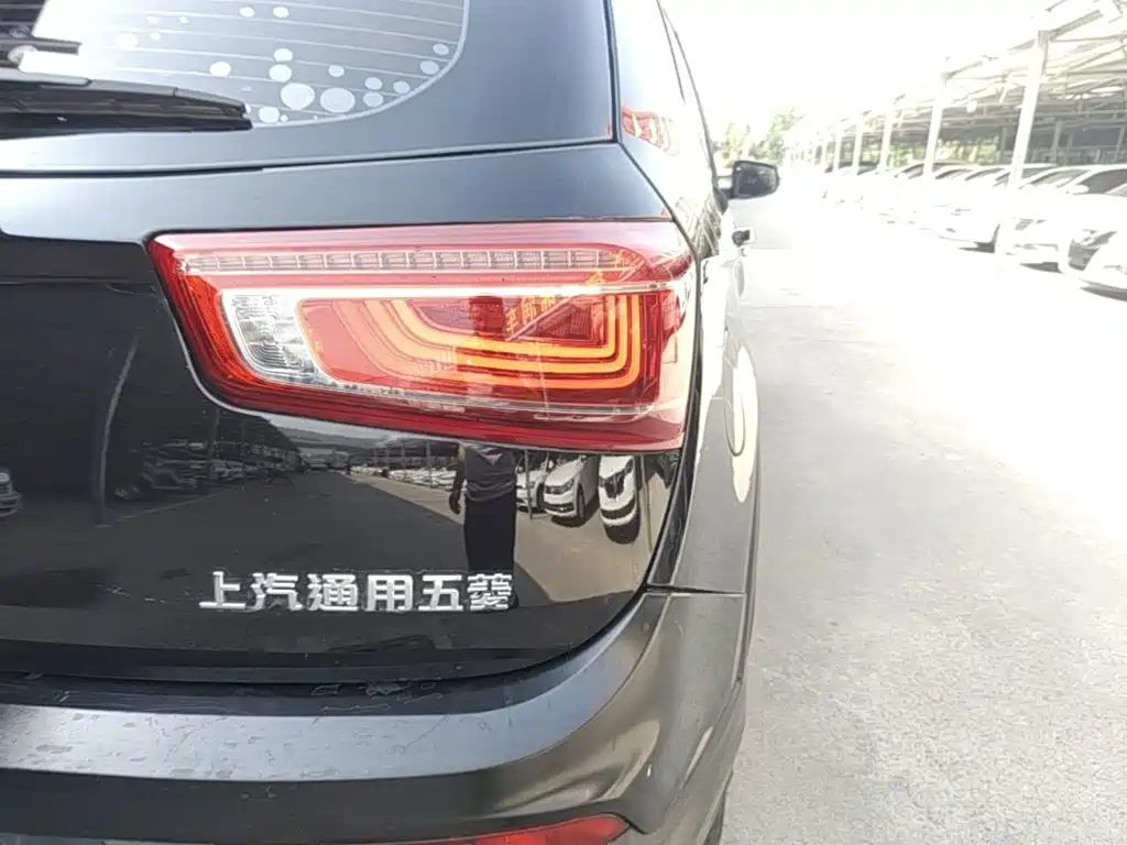 Фото 8 - Baojun 560