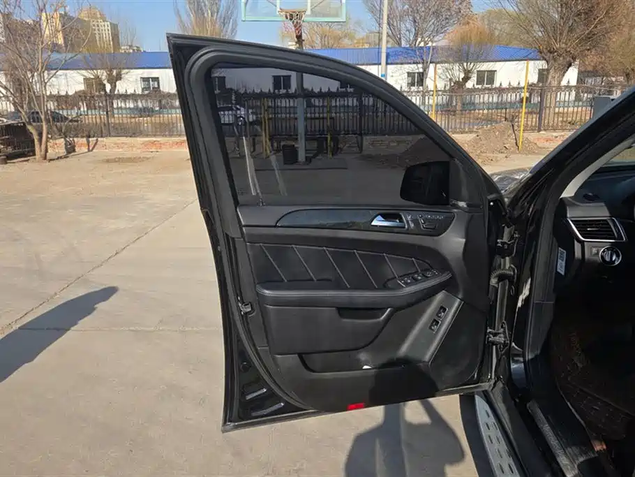 MERCEDES-BENZ GL CLASS