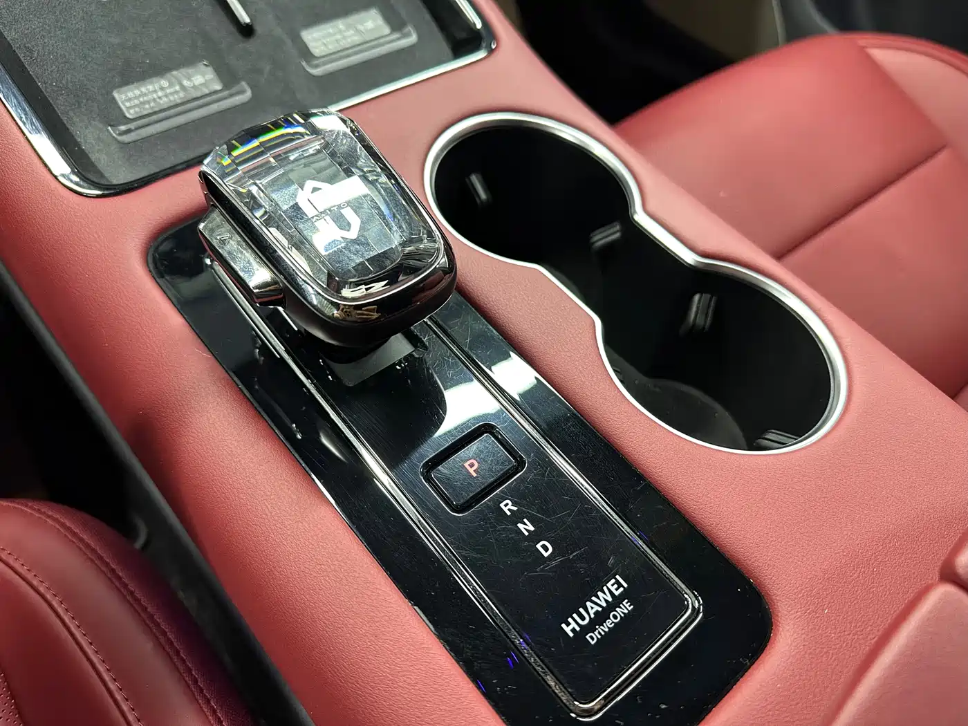 AITO Wenjie AITO M5 2024 Extended Range Max RS AWD Advanced Smart Driving Edition фото 22