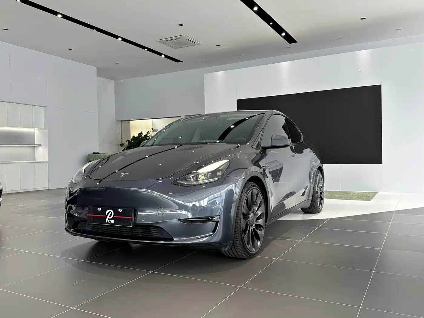 Tesla Model Y 2022