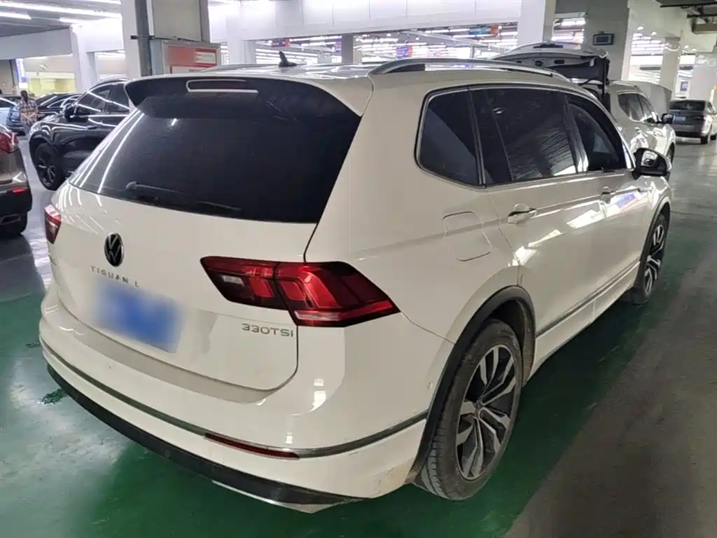 Volkswagen Tiguan L 2021 330TSI Automatic 2WD R-Line Premium фото 7
