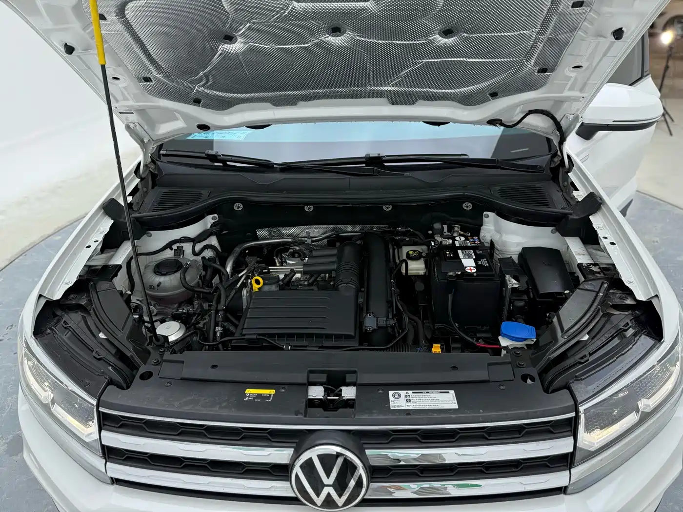 Volkswagen Tharu 2022 280TSI FWD Luxury Edition фото 29