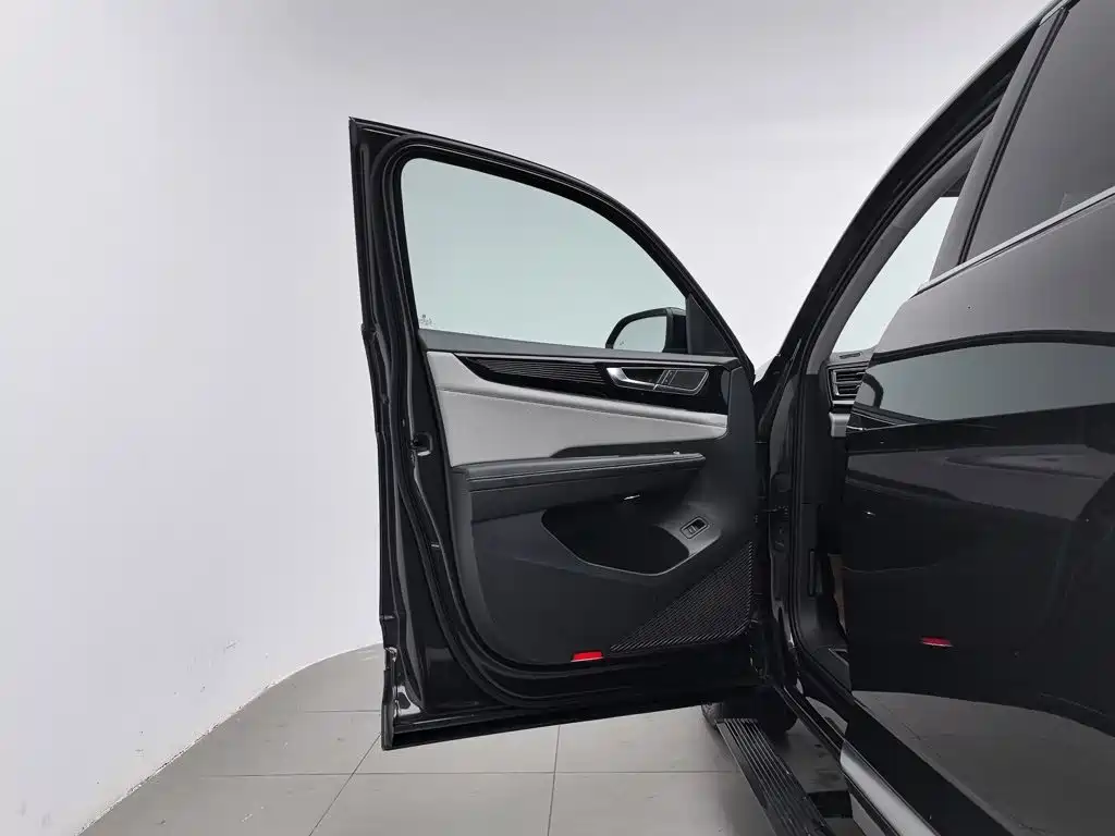 Volkswagen Teramont 2022 2022 Teramont X 530 V6 4MOTION Premium Luxury
