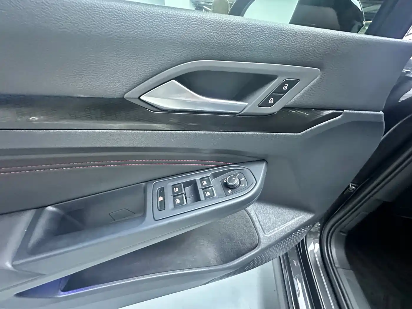 Volkswagen Golf GTI 2021 380TSI DSG GTI фото 23