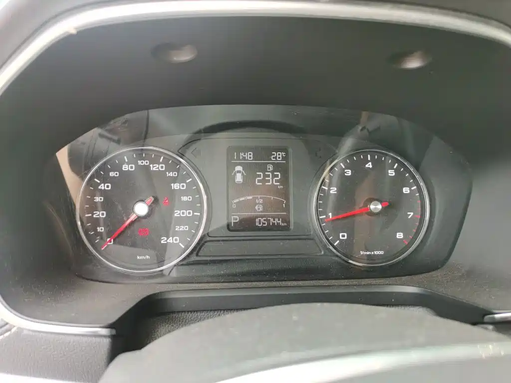 Roewe RX5 2016 2016 20T 2WD Automatic Internet Smart Edition