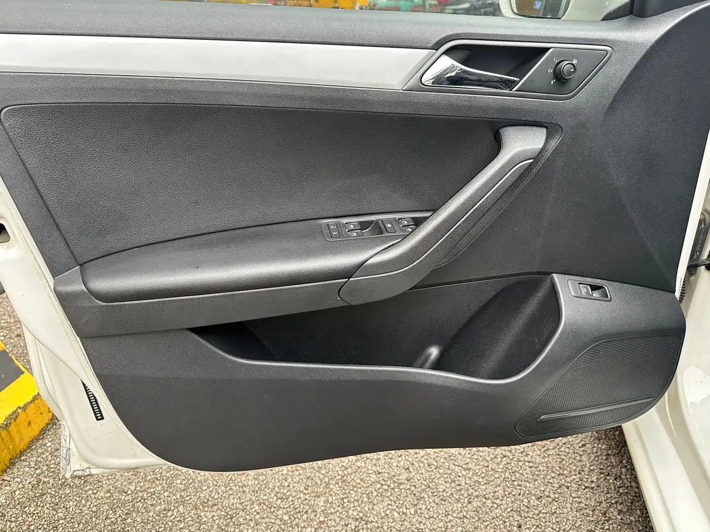 Volkswagen Jetta 2015 1.6L Auto Comfort фото 19