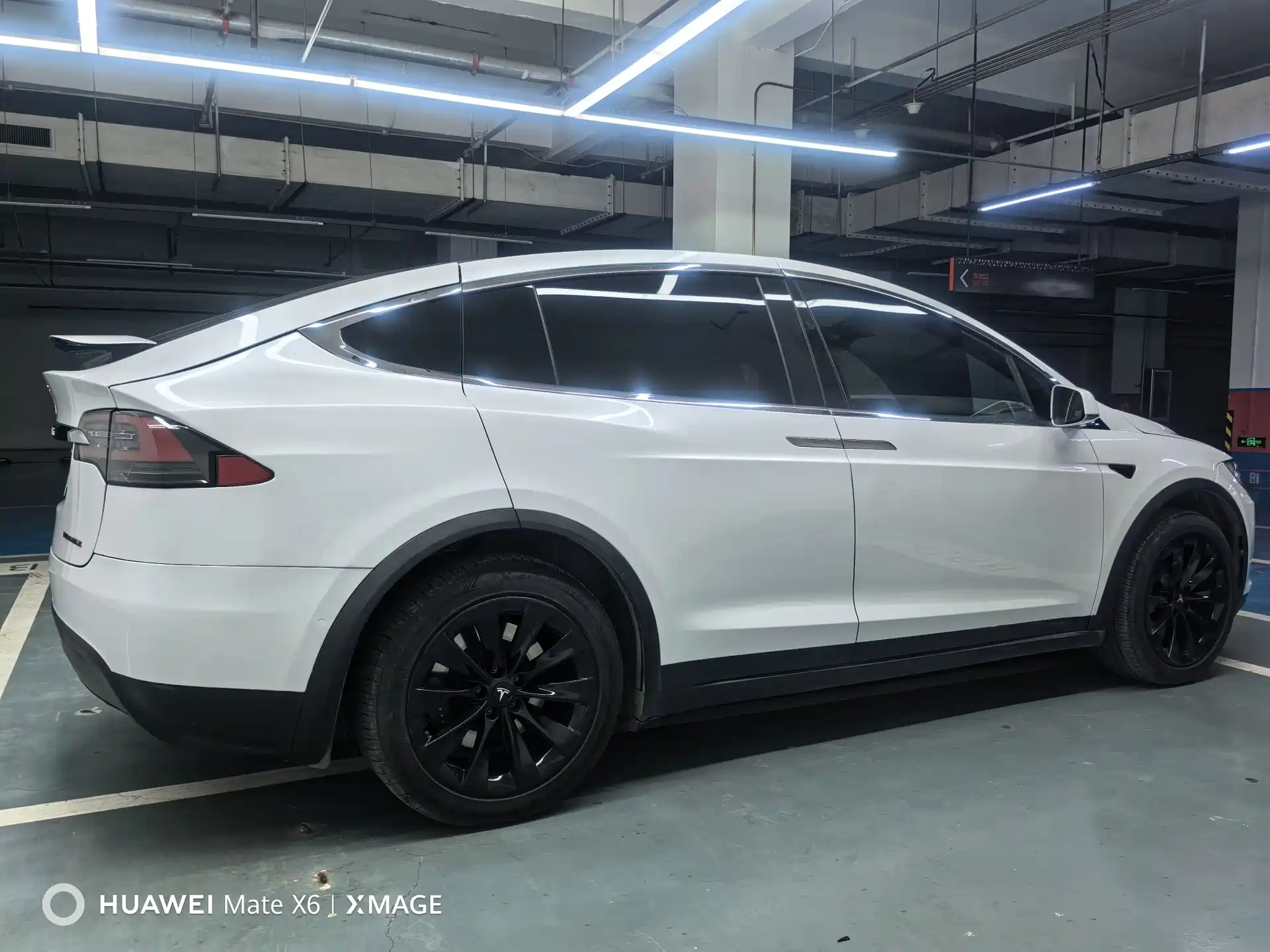 Фото 22 - Tesla Model X
