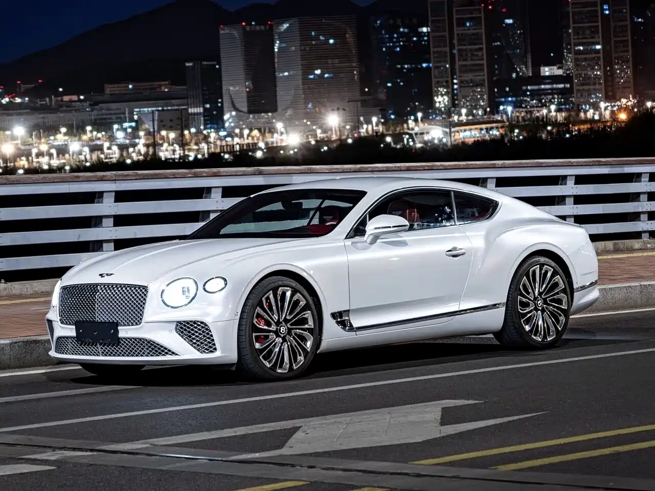 Bentley Continental 2018 6.0T GT W12