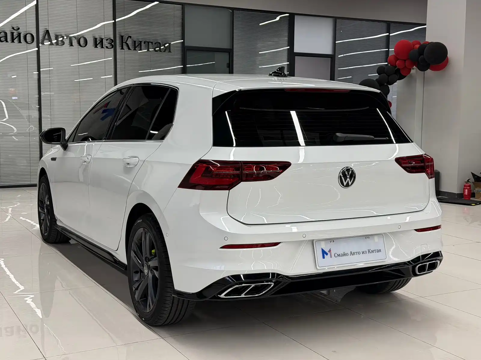 Фото 5 - Volkswagen Golf