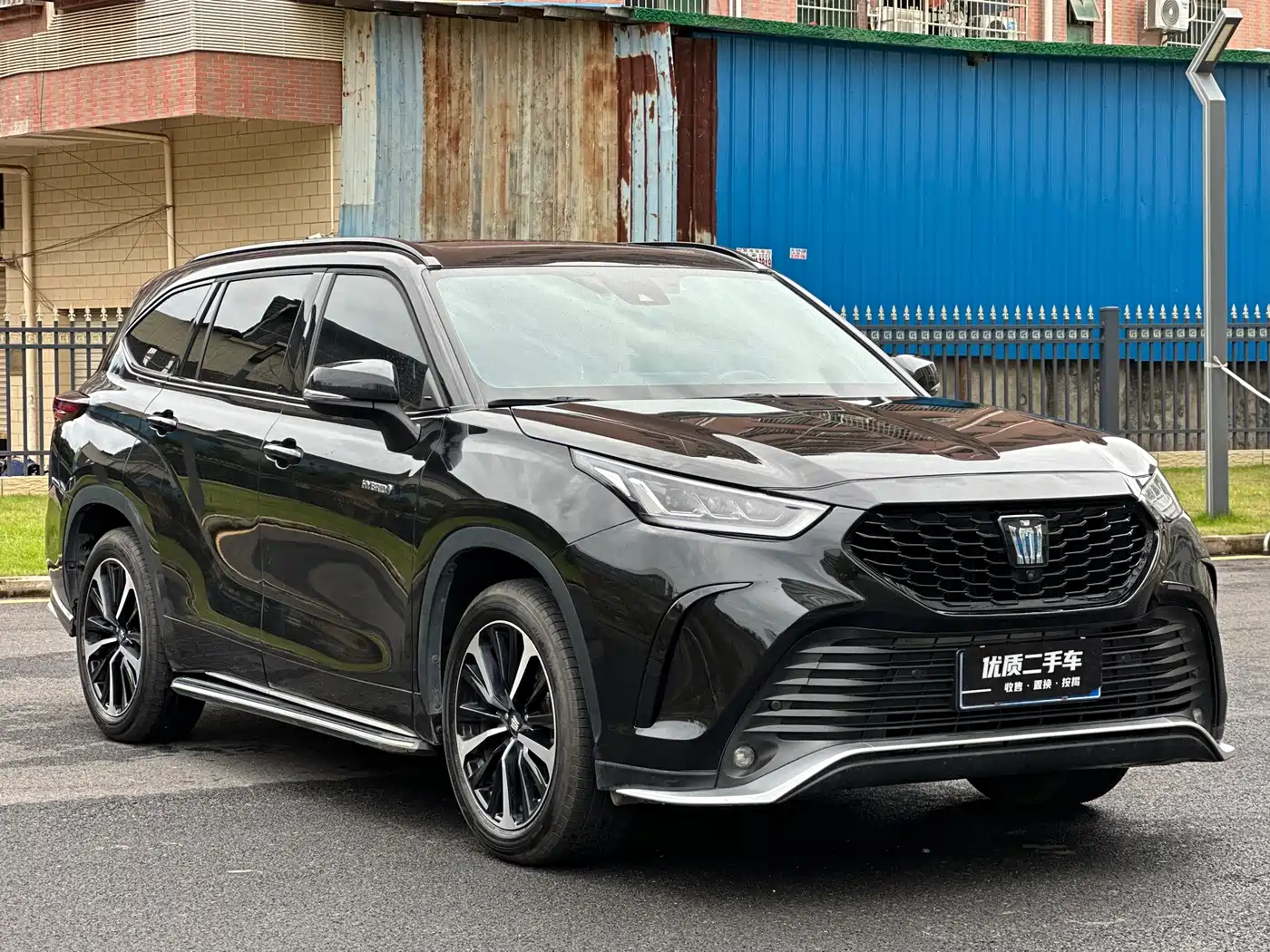 Toyota Crown Kluger 2023 2.5L HEV AWD Flagship Edition фото 3