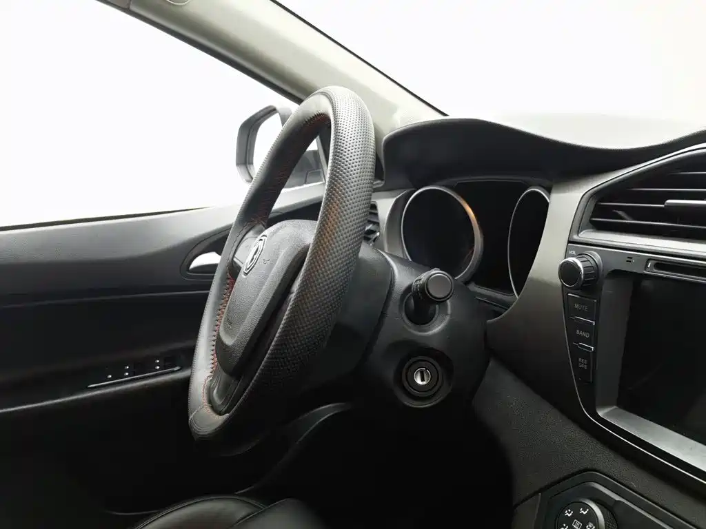 Photo 22 - MG Roewe RX5