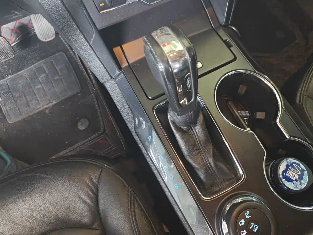 Ford Explorer (Import) 2018 2017 2.3T Trend Edition
